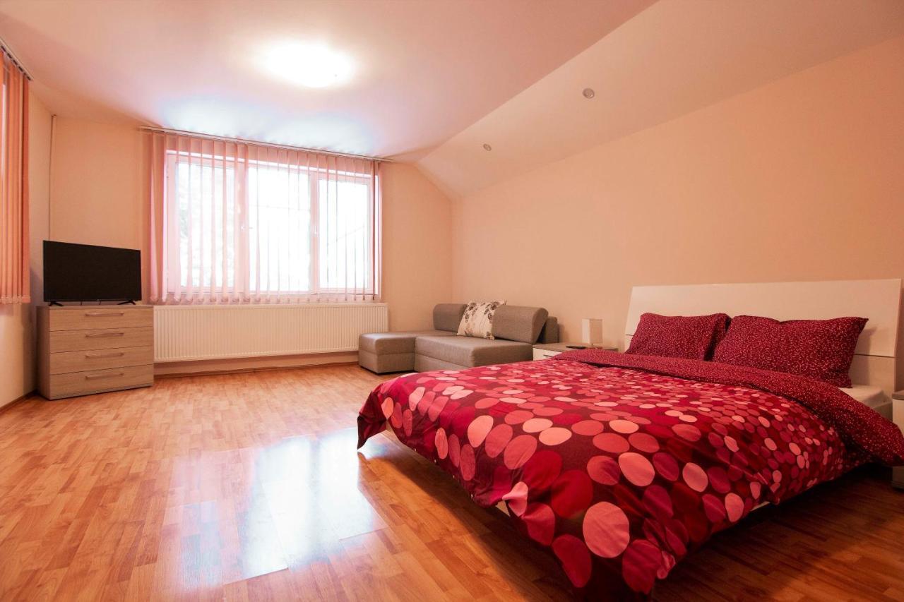 Privilegio 148 Sambata Sîmbăta de Sus Exterior foto
